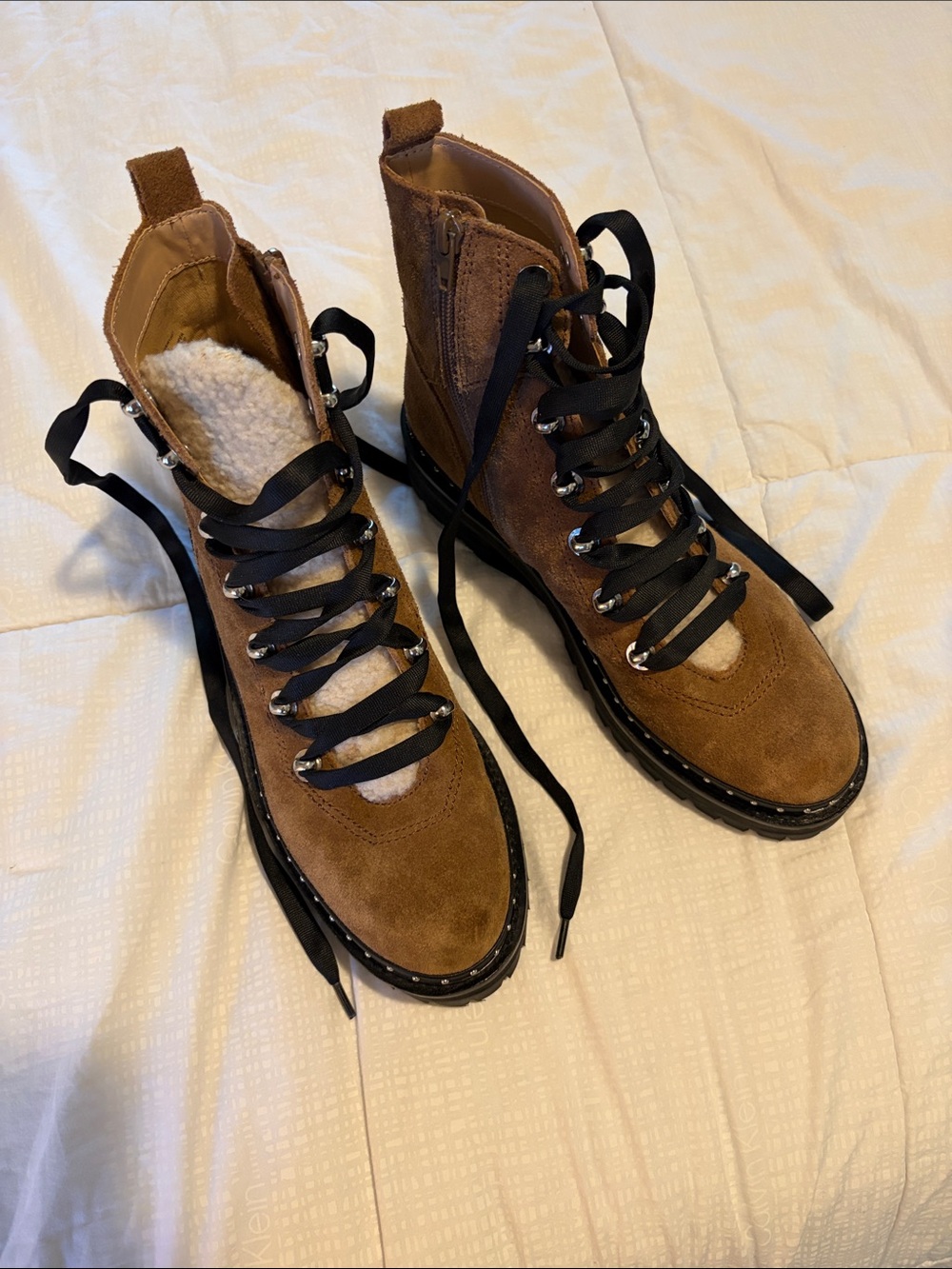 Steve Madden Women's rainier Chestnut Suede Faux Shearling LugSole Boots Sz 8.5